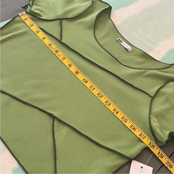SO Contrast Seam Ribbed Cropped Top Punk Prep Green NWT - Picture 9 of 12